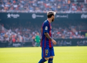 AYX体育赛事-莱比锡红牛队状态回升，冲击联赛榜首