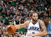 爱游戏-爵士险胜四川队，易建联统治全场