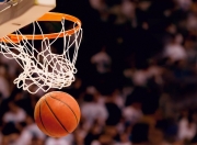 爱游戏体育官网-当欧冠半决赛遇上CBA，广东加时绝杀雷霆的跨时空焦点战