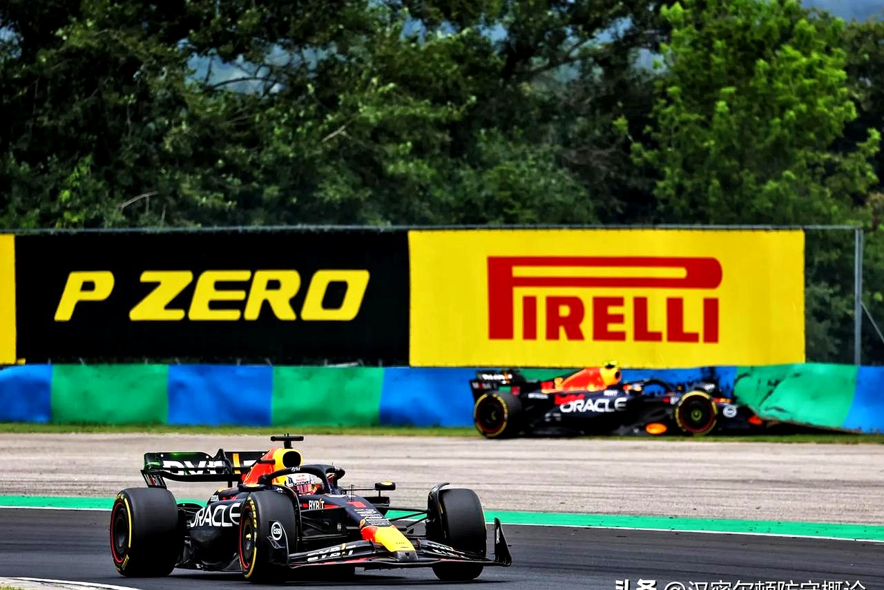 梅赛德斯力克红牛车队，佩雷兹统治全场