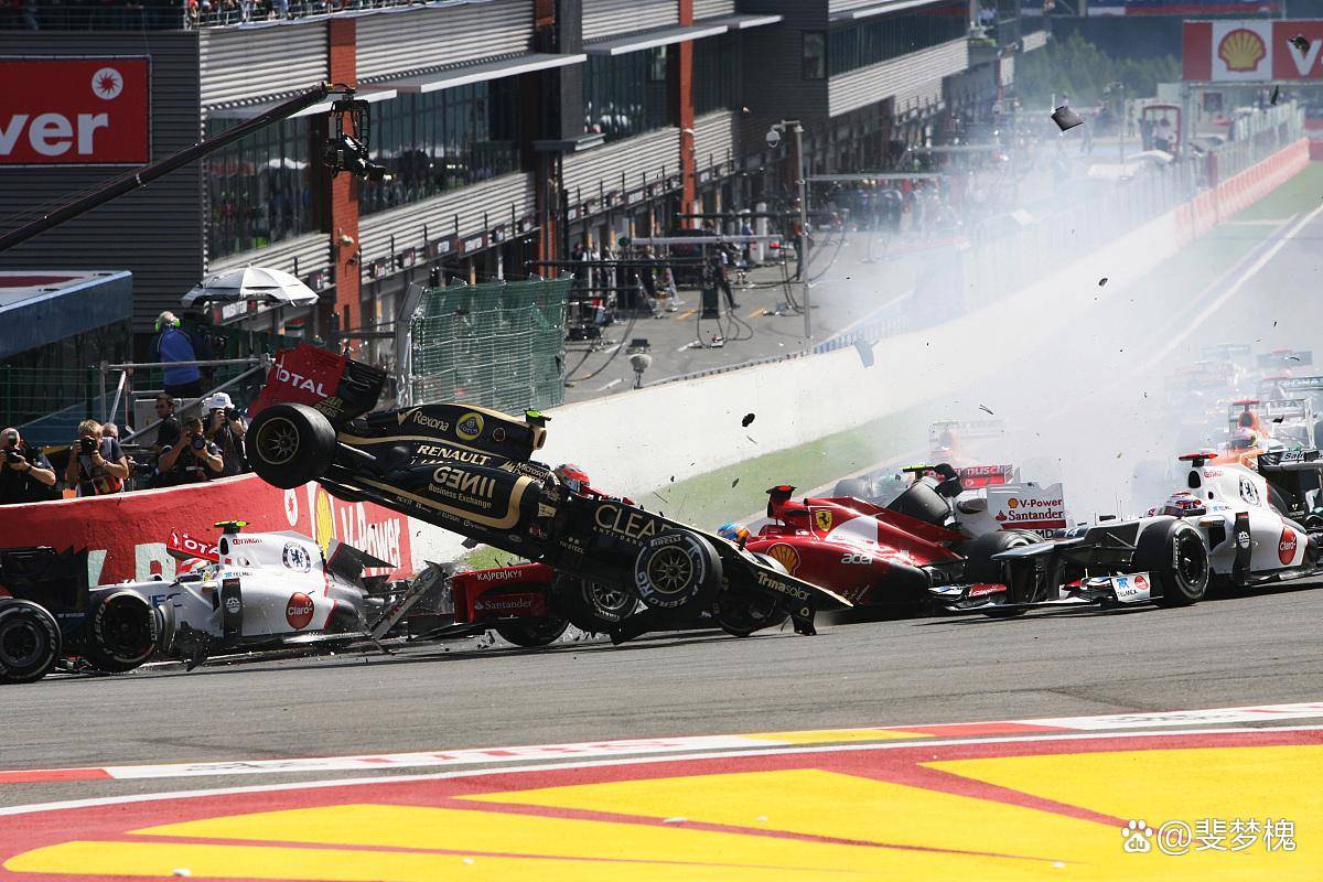 雷诺车队翻盘红牛二队,皮亚斯特里高光表现 雷诺车队翻盘红牛二队,皮亚斯特里高光表现