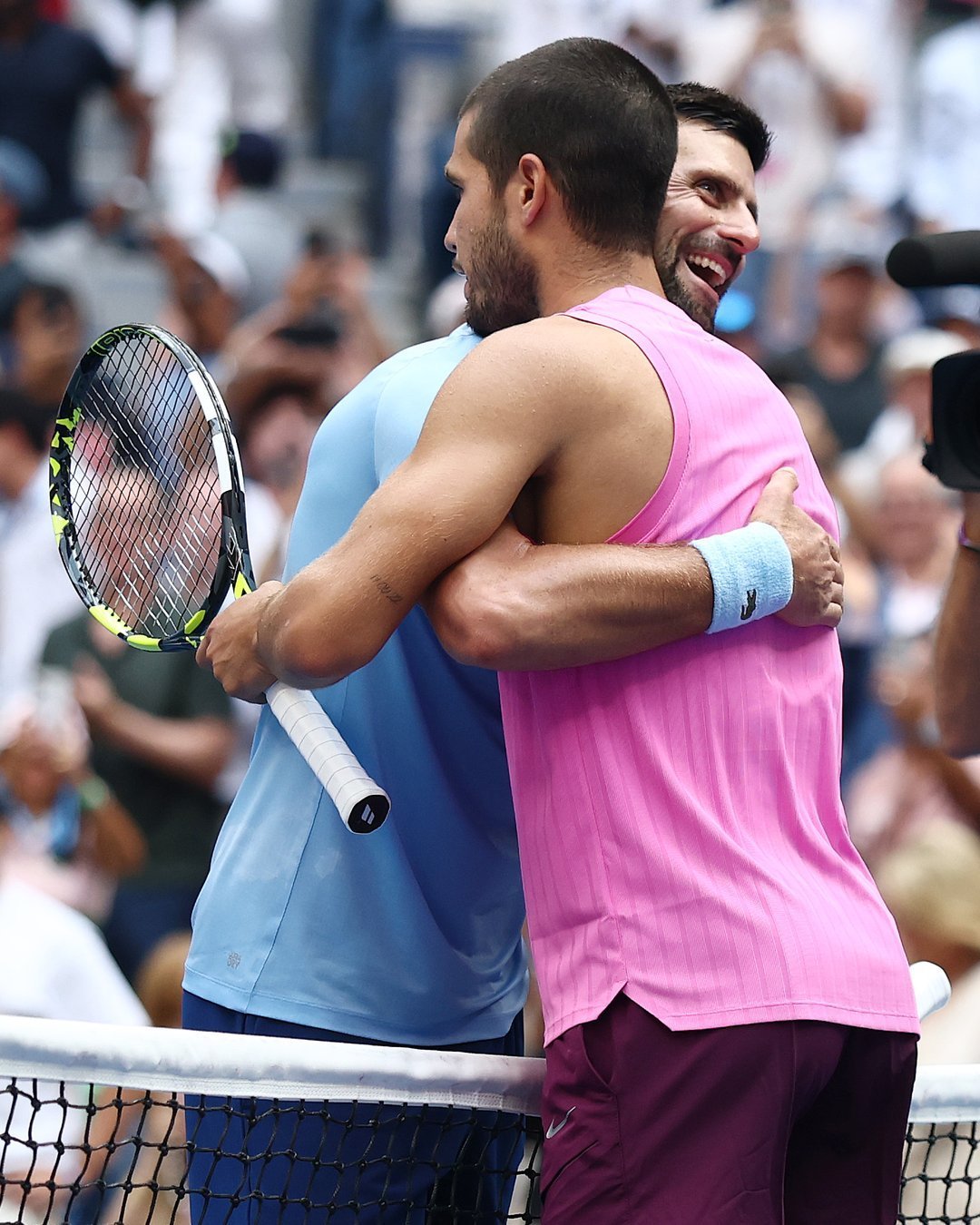 年终总决赛轻取美网，德约科维奇扛起全队