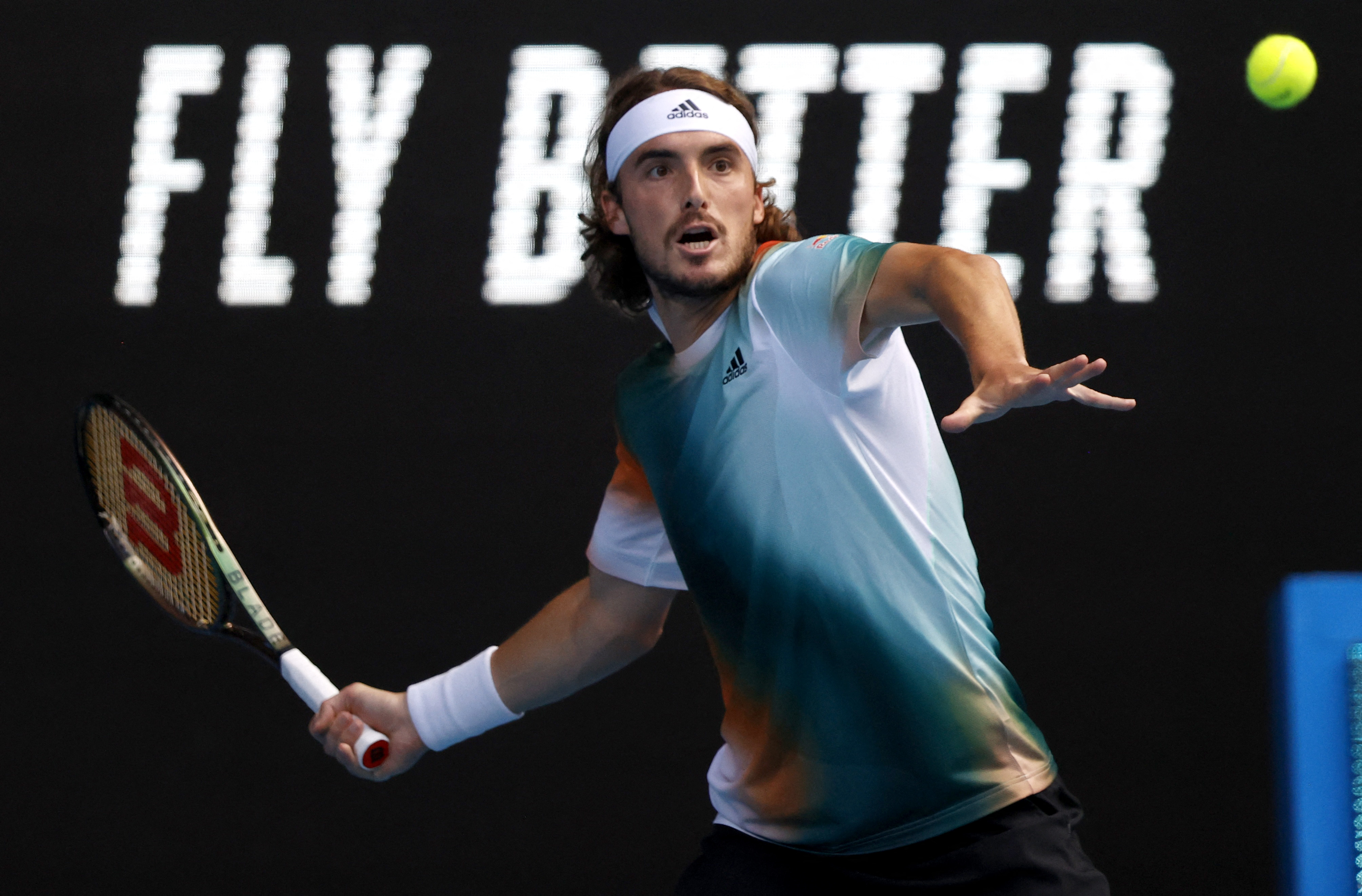 欧洲网球队逆转英国网球队，西西帕斯惊艳世界