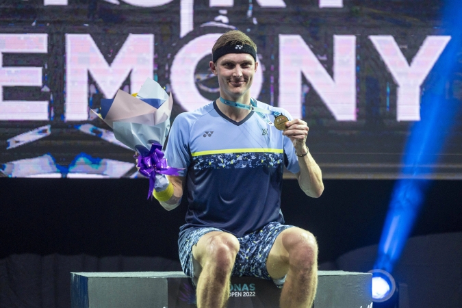 英格兰羽毛球队横扫法国羽毛球队,安赛龙惊艳世界 英格兰羽毛球队横扫法国羽毛球队,安赛龙惊艳世界