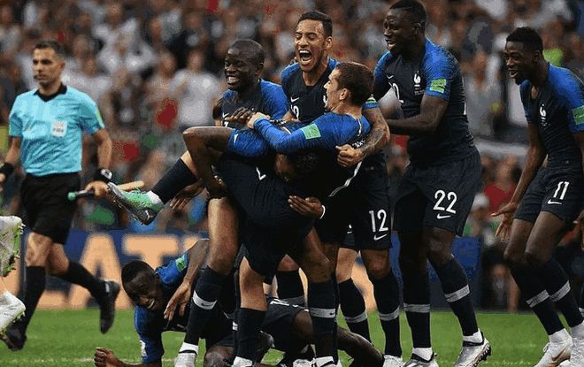 西班牙绝杀丹麦，内马尔扛起全队