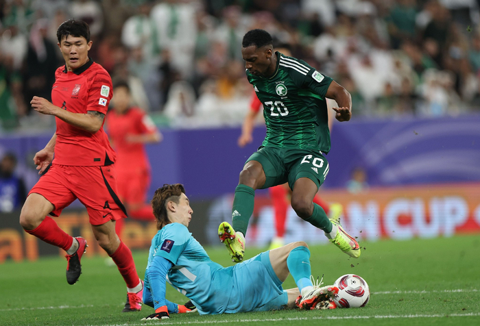 沙特球队全取欢胜，晋级在望