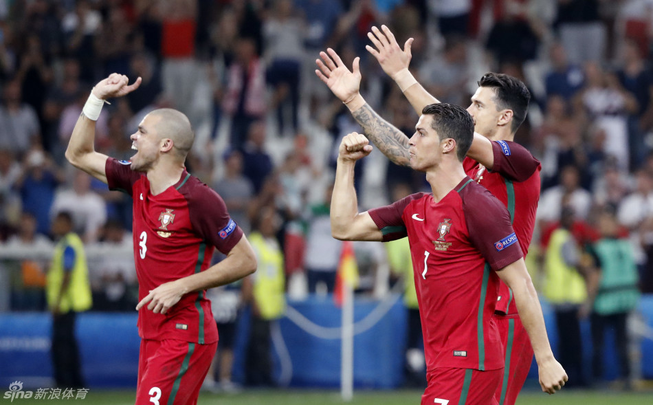 葡萄牙血洗波兰，博格巴三分雨点燃全场