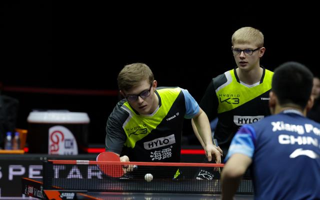 法国队逆转日本队，奥恰洛夫关键制胜